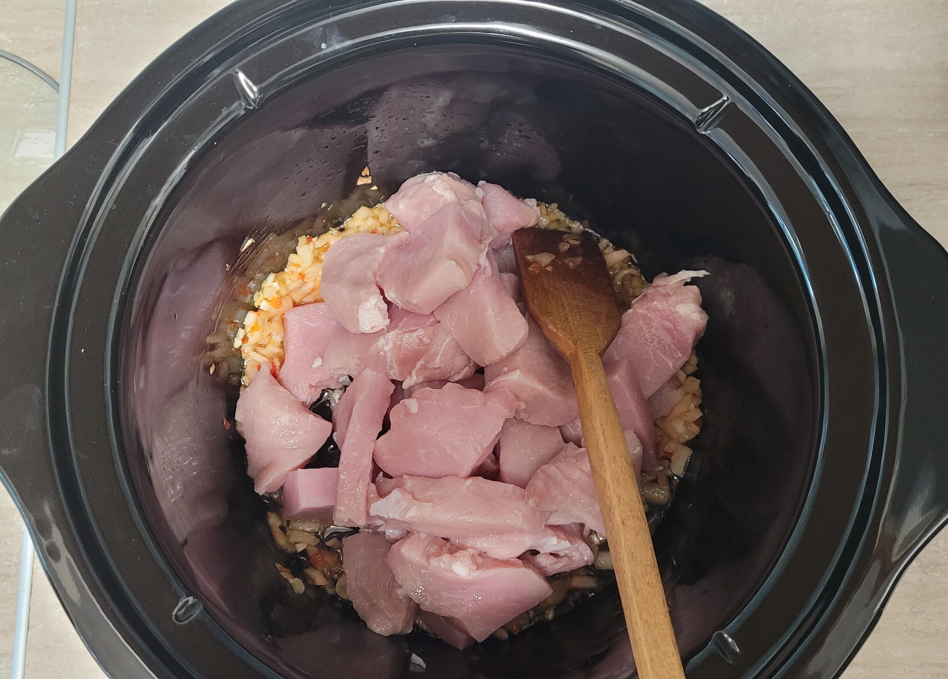 Cotlet de porc cu legume la slow cooker Crock Pot