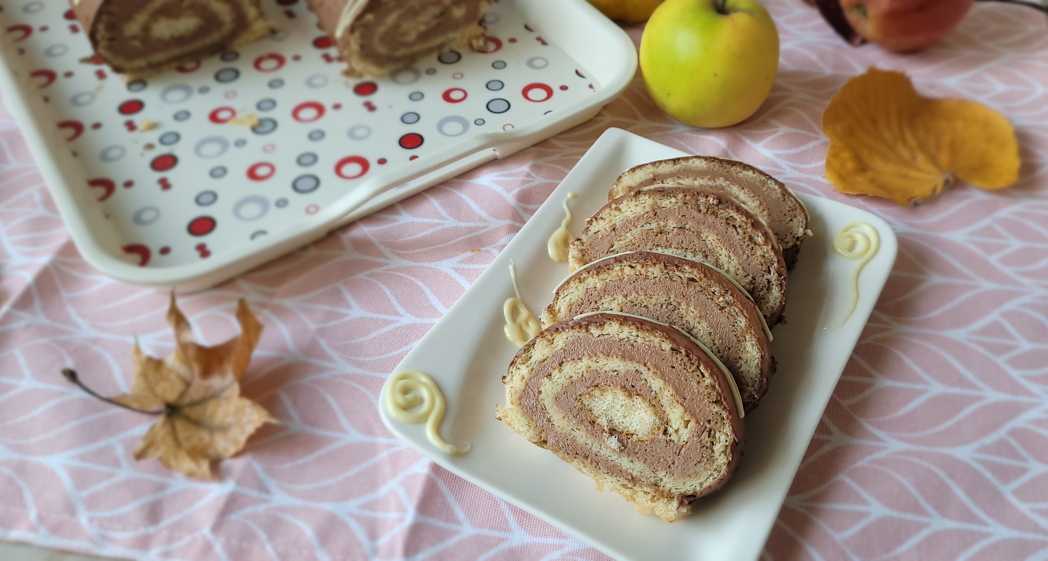 Desert rulada cu crema de ricotta si ciocolata