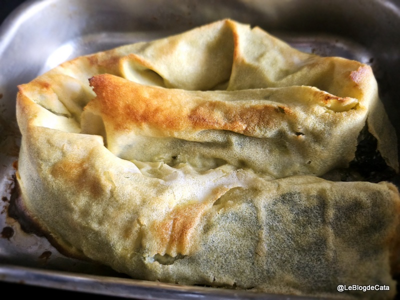 Placinta Beurek cu feta si spanac - Reteta gustoasa si usor de preparat