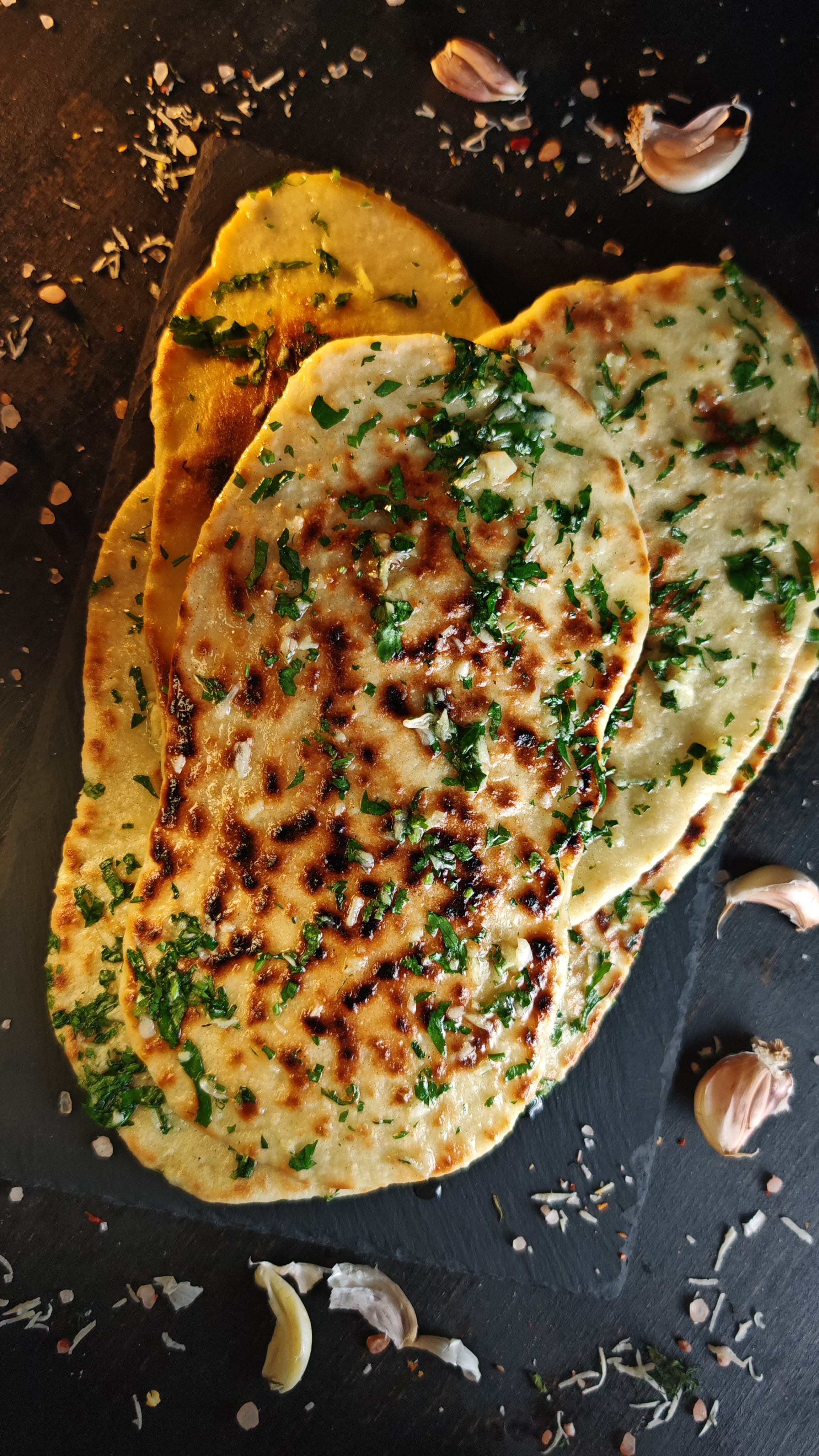 Pâinici Naan - Rețeta simplă și gustoasă care te va cuceri
