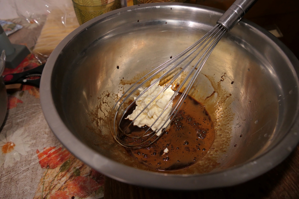 Prajitura cu ness si jeleu de caise - Reteta aromata si delicioasa