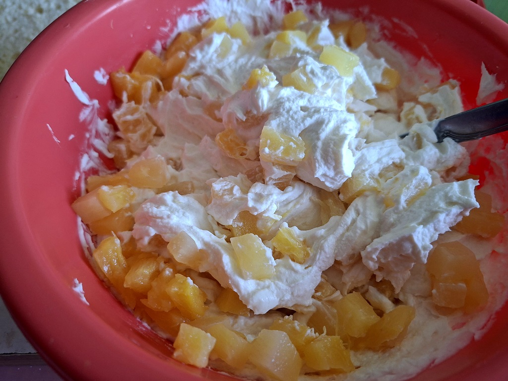 Tort Pina Colada - Reteta delicioasa cu ananas
