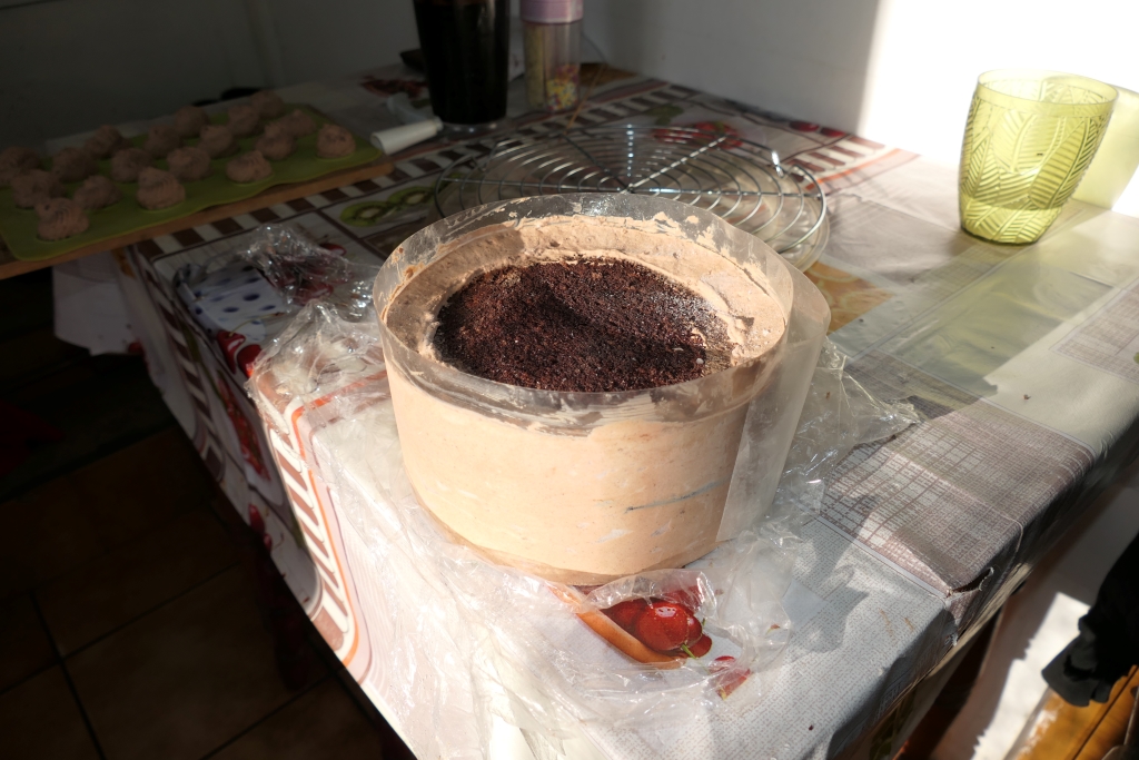 Tort ''noi doi si 32 de ani'' - Desertul aniversar plin de savoare