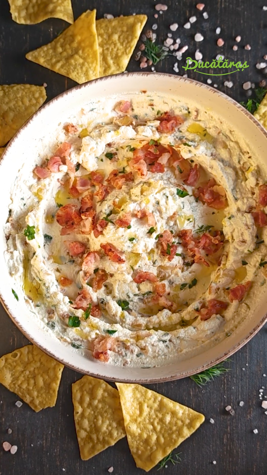 Crema de brânză cu bacon - Rețeta gustoasă pentru nachos