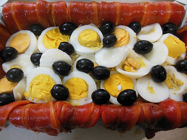 Chec cu pui si ardei kapia copti - Reteta gustoasa de aperitiv